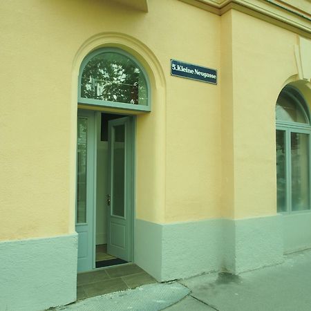 Naehe Naschmarkt Vienna Luaran gambar